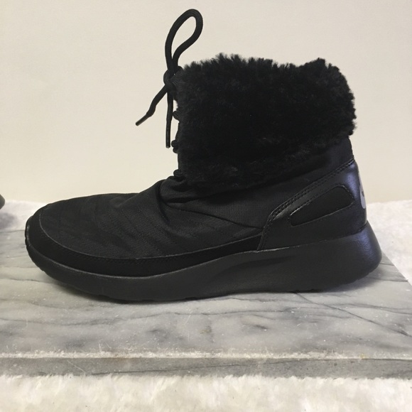 Nike Kaishi Ankle Boots Faux Fur Black 7.5 - Picture 6 of 11